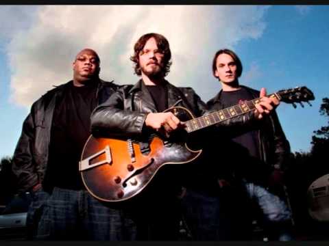"Keep The Devil Down" - North Mississippi Allstars - YouTube