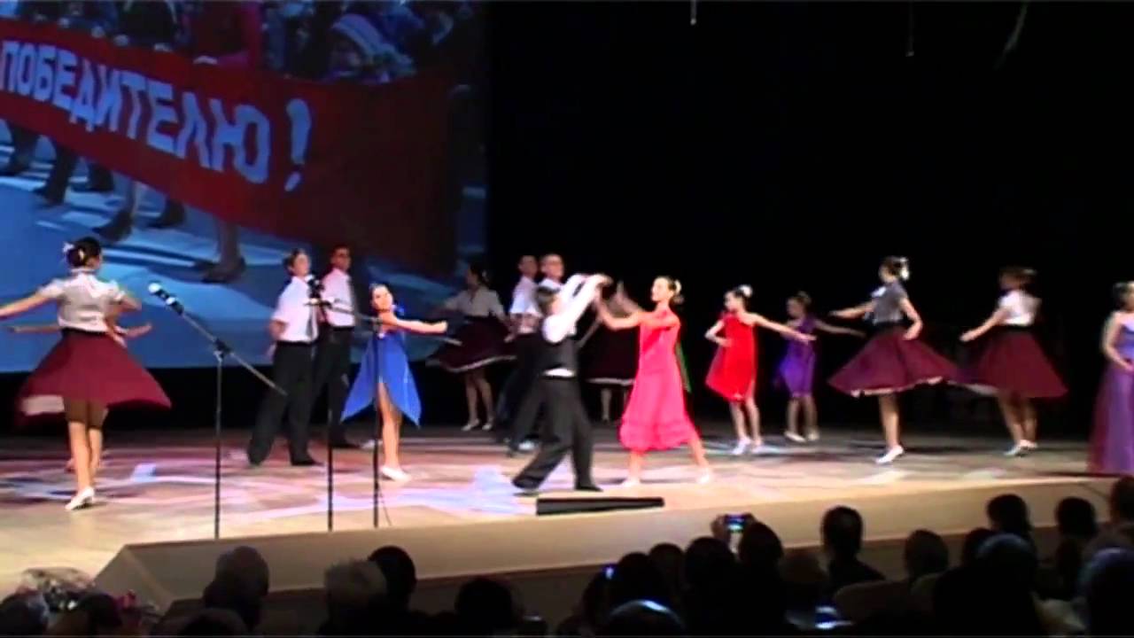 Песня:"Майский вальс" - исполняет Ноша Анастасия - YouTube