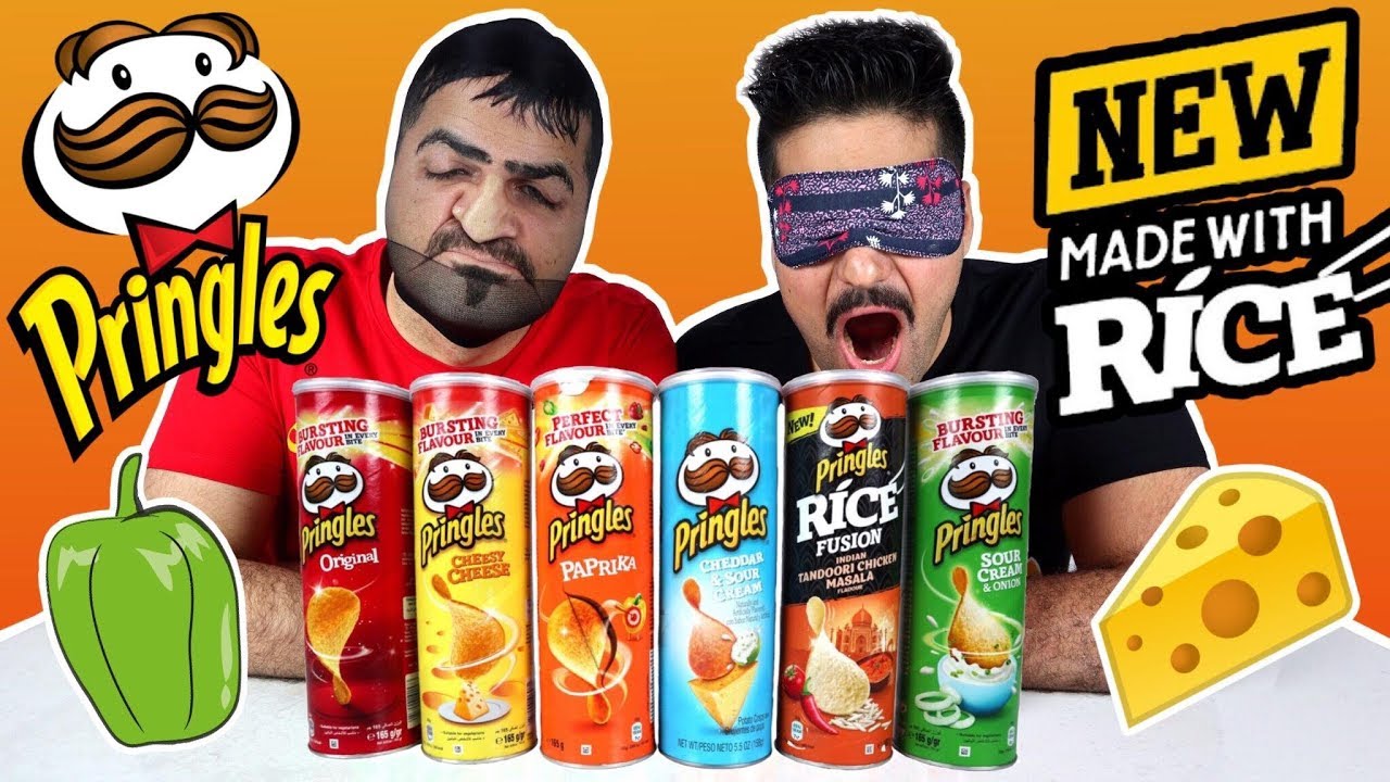 تحدي تذوق شبس برينجلز بنكهات متنوعة والعقاب يلبس جواريب نسائية براسه Pringles Chips CHALLENGE