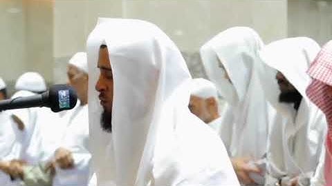 { وَمَا كَانَ الْمُؤْمِنُونَ لِيَنْفِرُوا كَافَّةً } تلاوة القارئ عبدالعزيز الزهراني