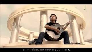 Video thumbnail of "Kachin songs - Lam makau na ngai. Naw Ni."