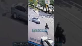 Motorcycle Stuck on Traffic Light After Brutal Crash