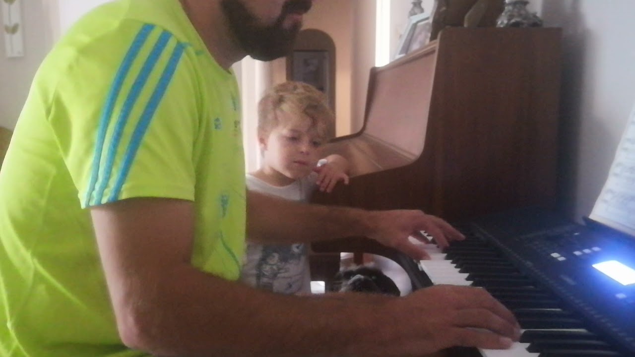 Victoria Baai cover on Yamaha Psr e373 (originally performed by Lucas Maree)