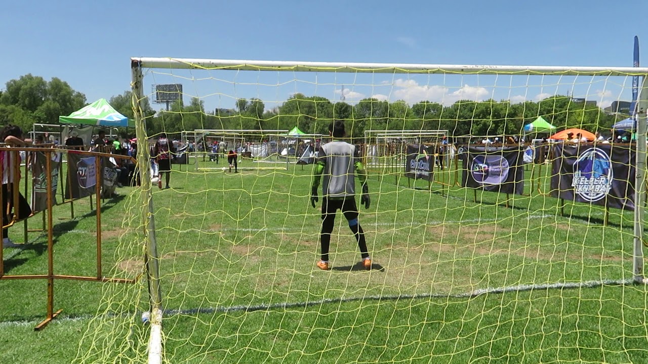 KeeperKombat Leon 2019 Fito J3T2 - YouTube