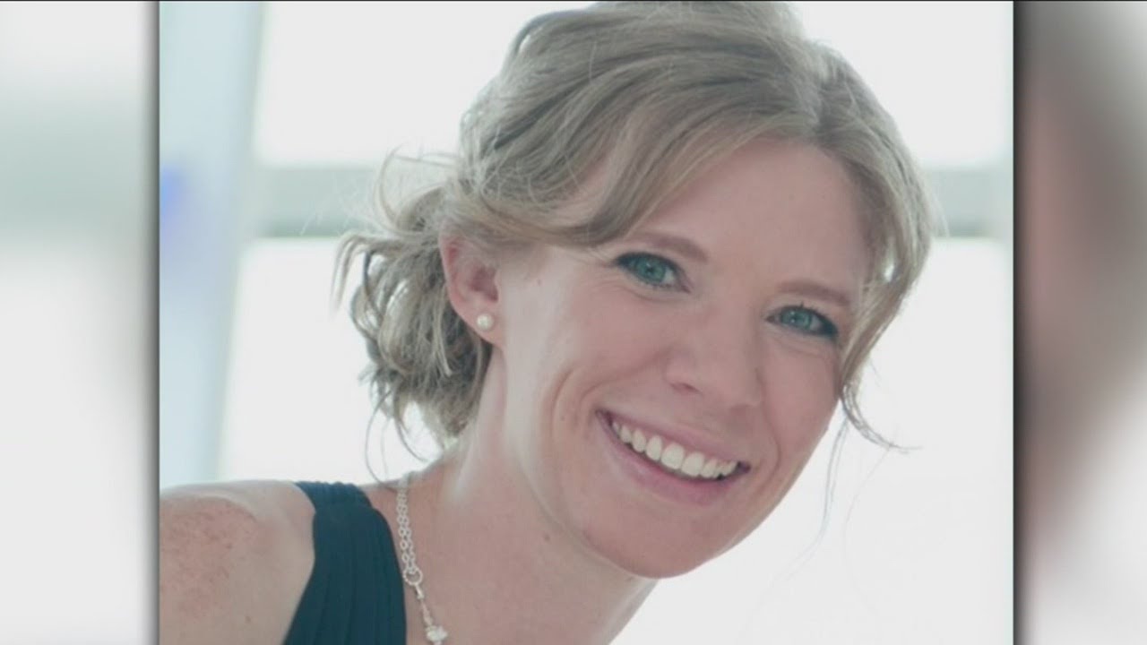 Wisconsin woman found dead in car trunk in Chicago - YouTube