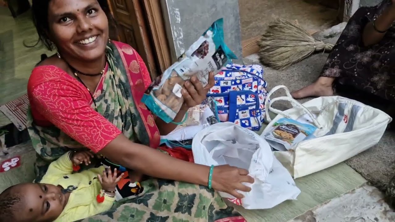 स्वामिनीला केल्या 1ग्राम च्या बाळ्या  | फराळाला आहे आज दशमी आणि आमटी केली 😊