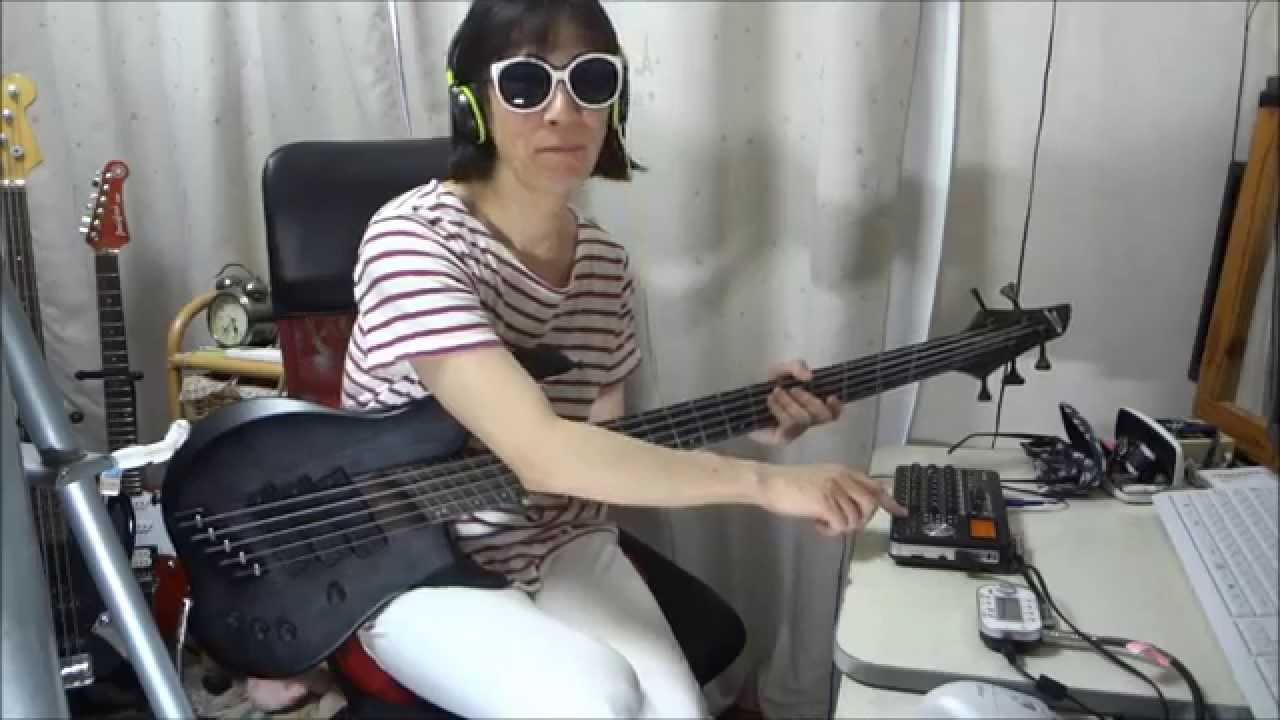 R.I.P.  Michael Jackson  /  Billie Jean (Bass Cover)