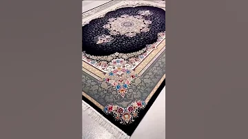 فرش ماشینی چیدمان دکوراسیون منزل ۷۰۰شانه تراکم ۲۵۵۰ طرح سوفیا رنگ زمینه سرمه ای 