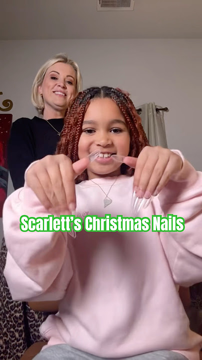 Scarlett’s Festive Christmas Nails! #gelx #scarlett #christmasnails