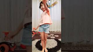 Hip Hop On Hollywood Song By Aadhya