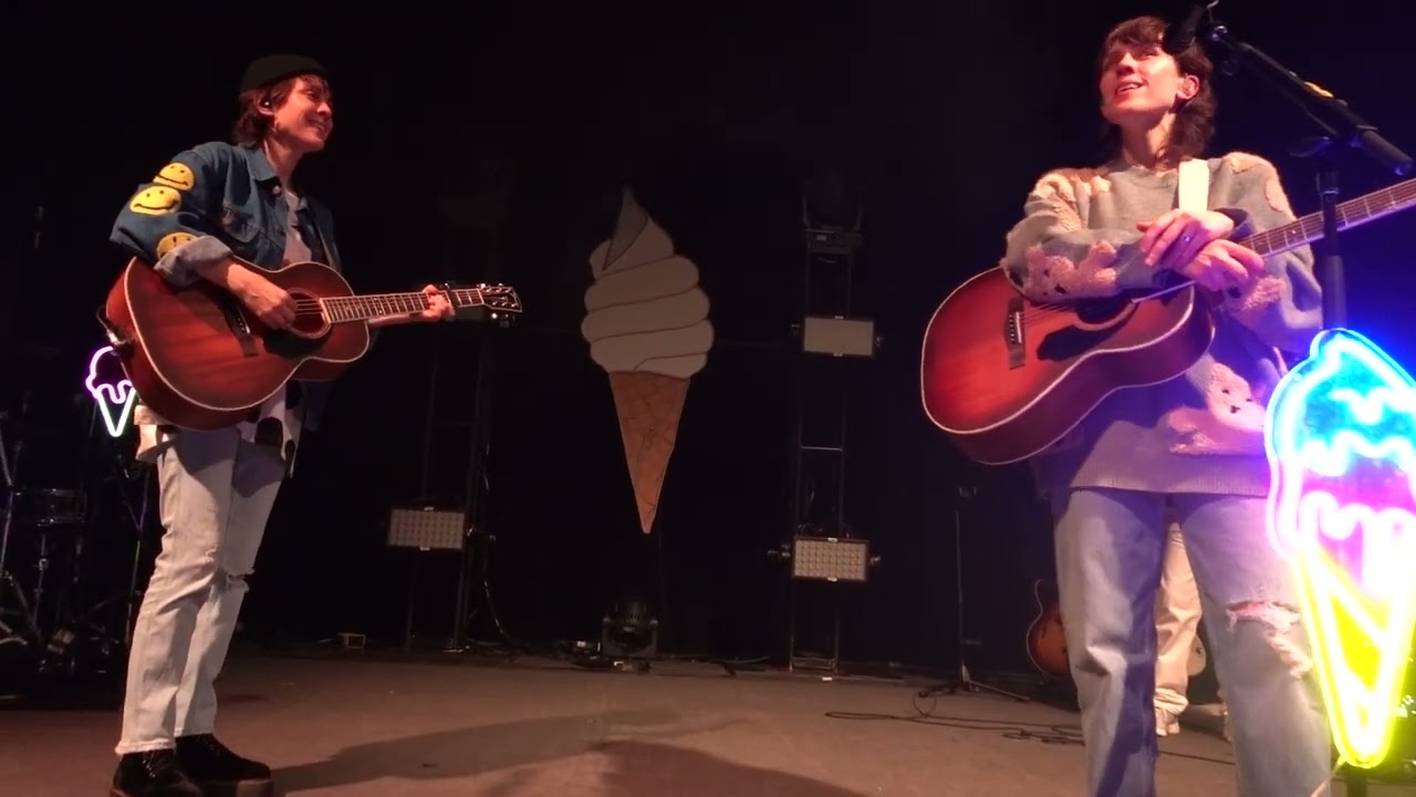 11/15 Tegan & Sara - Sara Sings Call It Off (w/Audience Help!) @ 9:30 Club, Washington, DC 10/30/22