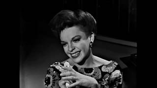 Judy Garland - Smile (The Judy Garland Show, 1964)