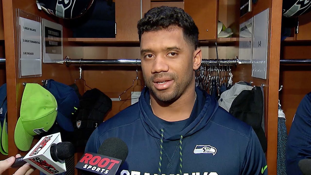 Seahawks Quarterback Russell Wilson End of Year Press Conference - YouTube