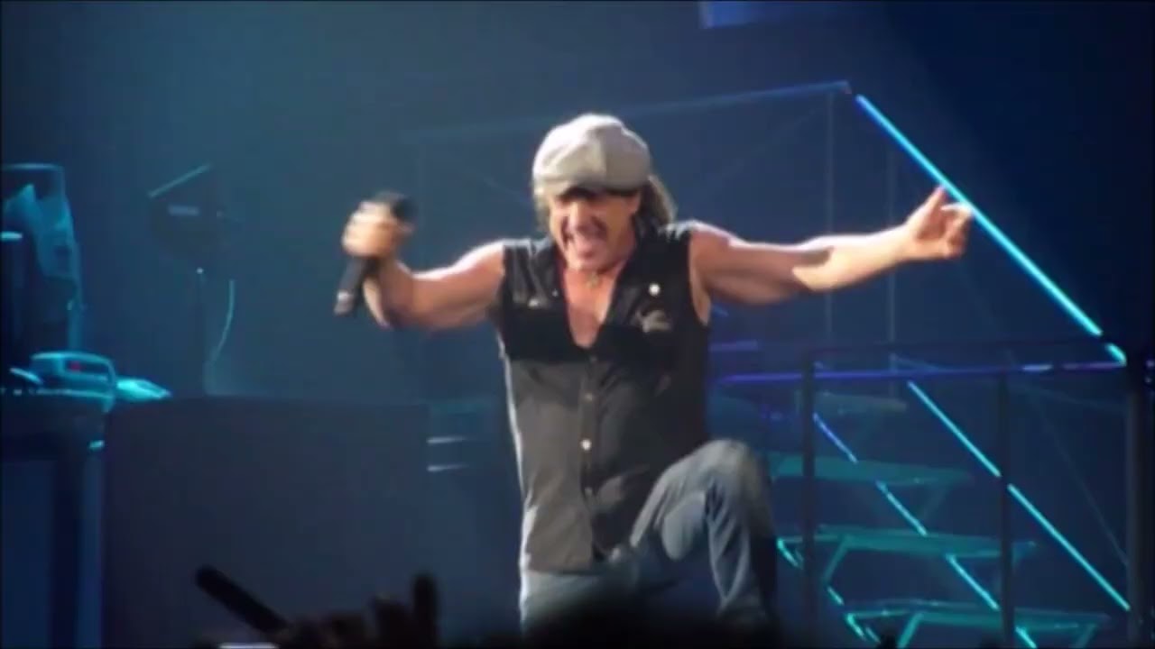 AC/DC- Thunderstruck (Live Paris de Bercy, Paris France, Feb. 27th 2009 ...