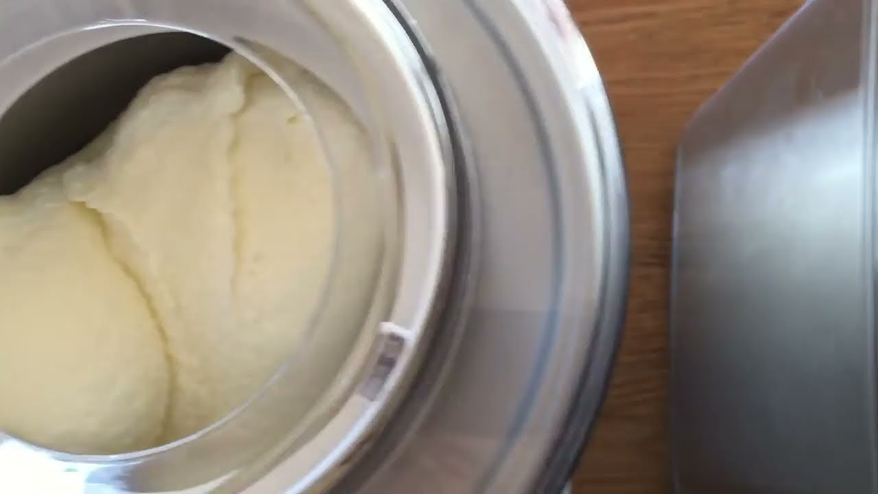 Download lagu Cuisinart ICE-21 vs ICE-30BC