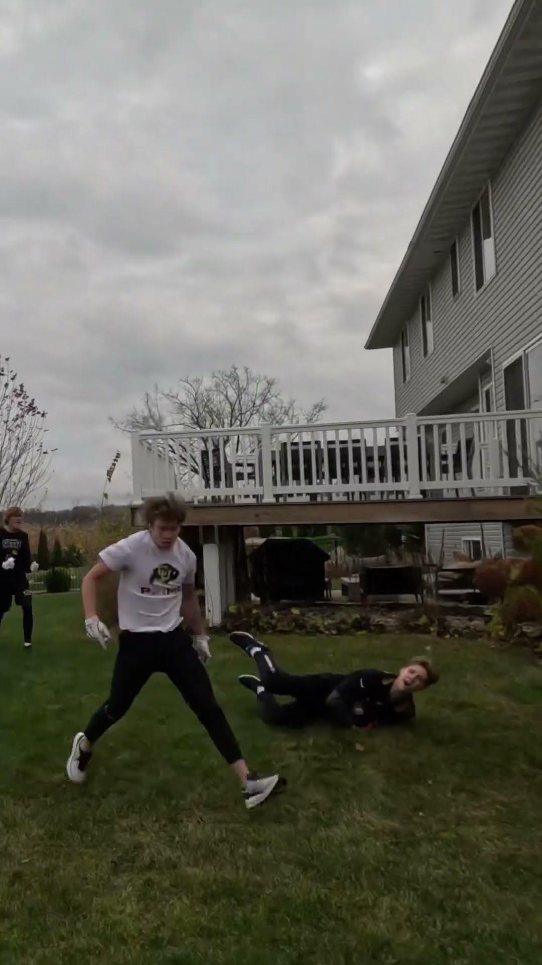 Mason makes the insane toe tap catch for the touchdown?!! #sports #shorts #football #nfl #viral