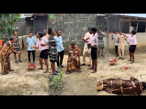 A Man Gifted Prophetess Blessed A Pl0t 0f Land To Build Her M Nistry Prophetes Exp0se His Ev L Mum 