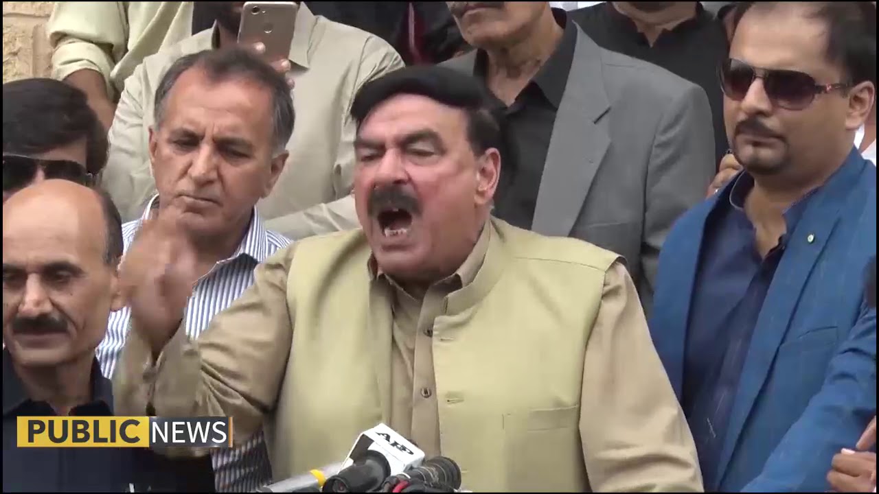 Railways minister announces discount for senior citizens in fares  | Public News