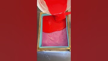 Solid + Swirl + Solid Soap! #soapmaking #soap #handmadesoap #soapmaker #soapbars #soaping #soaps