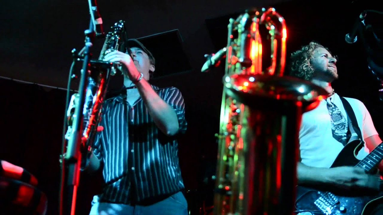 In2Nation @ SolBar Maroochydore.wmv