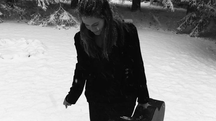 Caitlin Robertson - Valentine