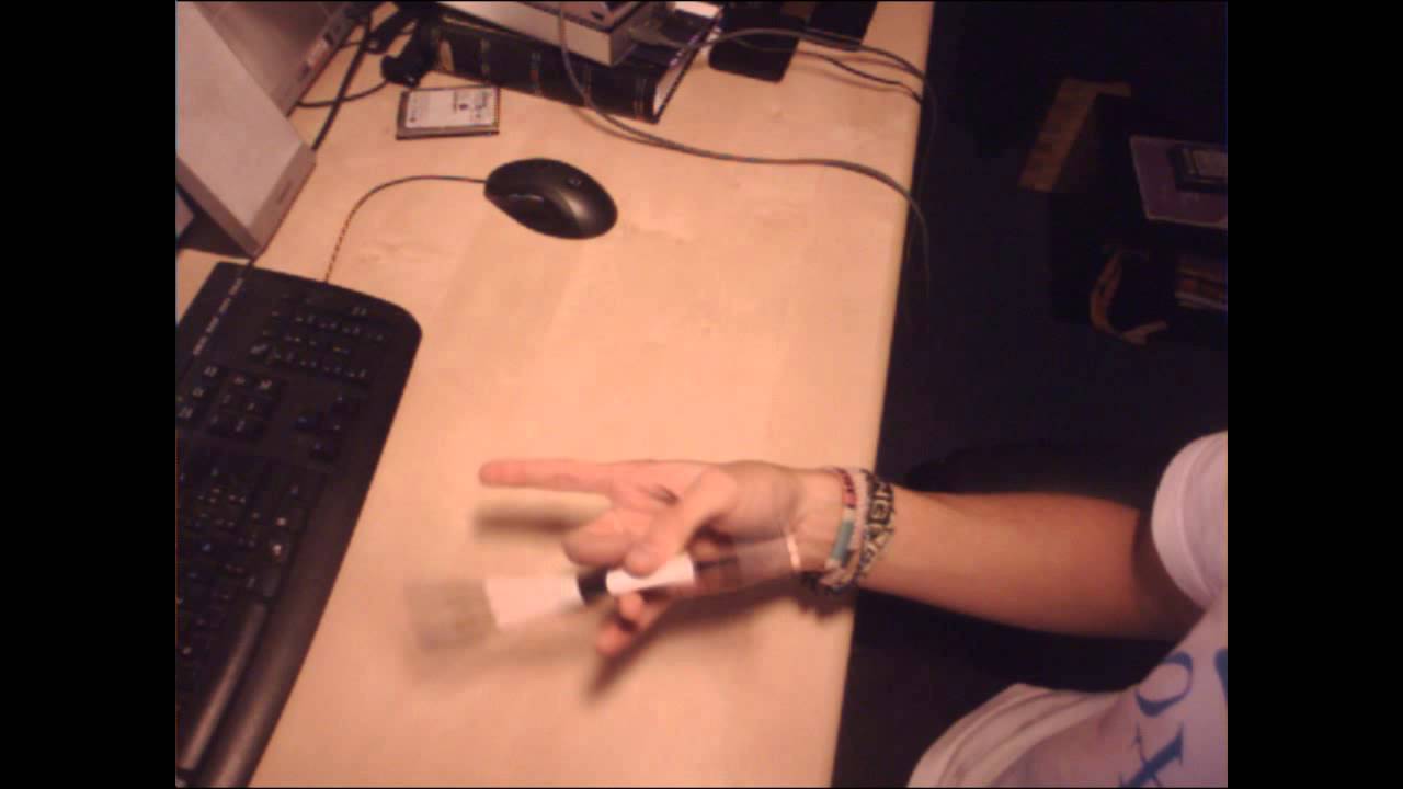 [French Penspinning League] Round 2: Blue vs Ivabra