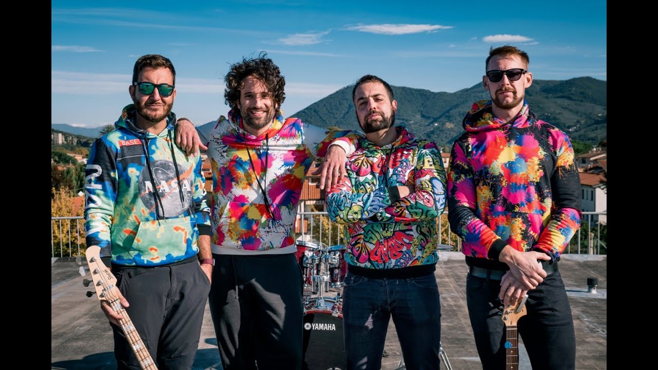 Foyerback - Ora va così