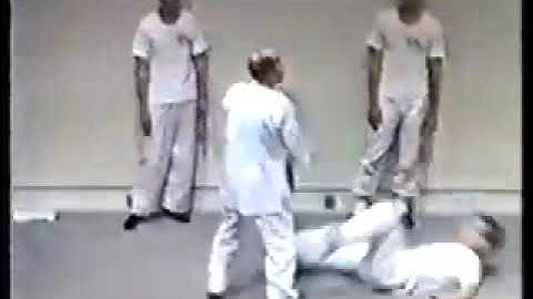 GRANDMASTER HUANG SHENG SHYAN push hands