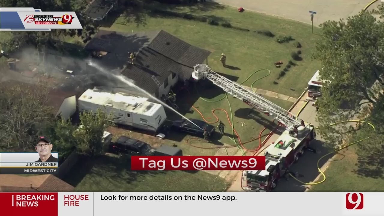 Firefighters Extinguish House Fire In Midwest City - YouTube