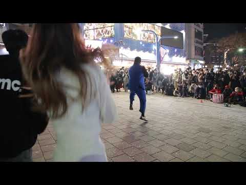 JHKTV] 홍대댄스 춤추는곰돌 강남스타일 <strong>Hongdae</strong> Dance Dancing Bear Gangnam <strong>Style</strong>