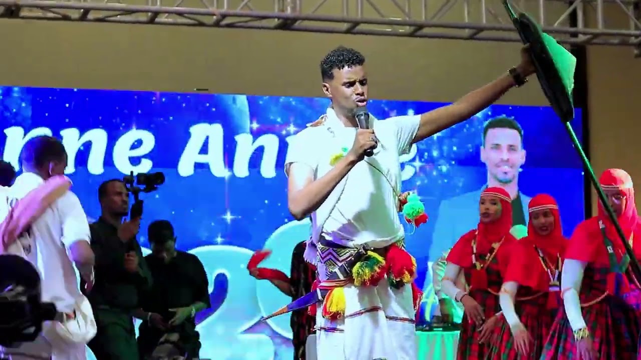 YAHYE ABDOULKADIR II HEES DHAQAN YAHYEH SHOW SANADKA CUSUB