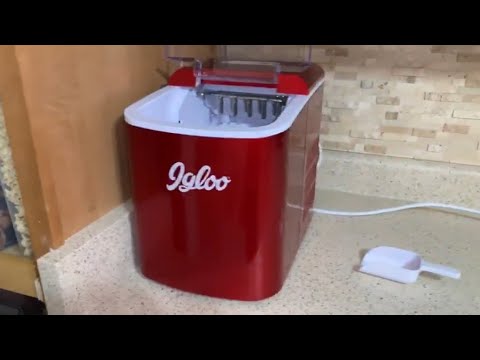 STUNNING IGLOO RED COUNTER TOP ICE MAKER!