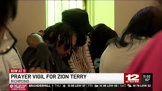 Community gathers to remember teen killed in Highland Park shooting