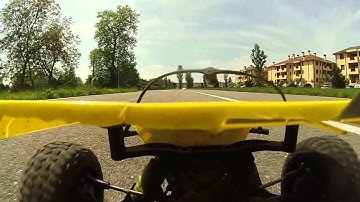 traxxas slash 4x4 jump gopro super slow 8x