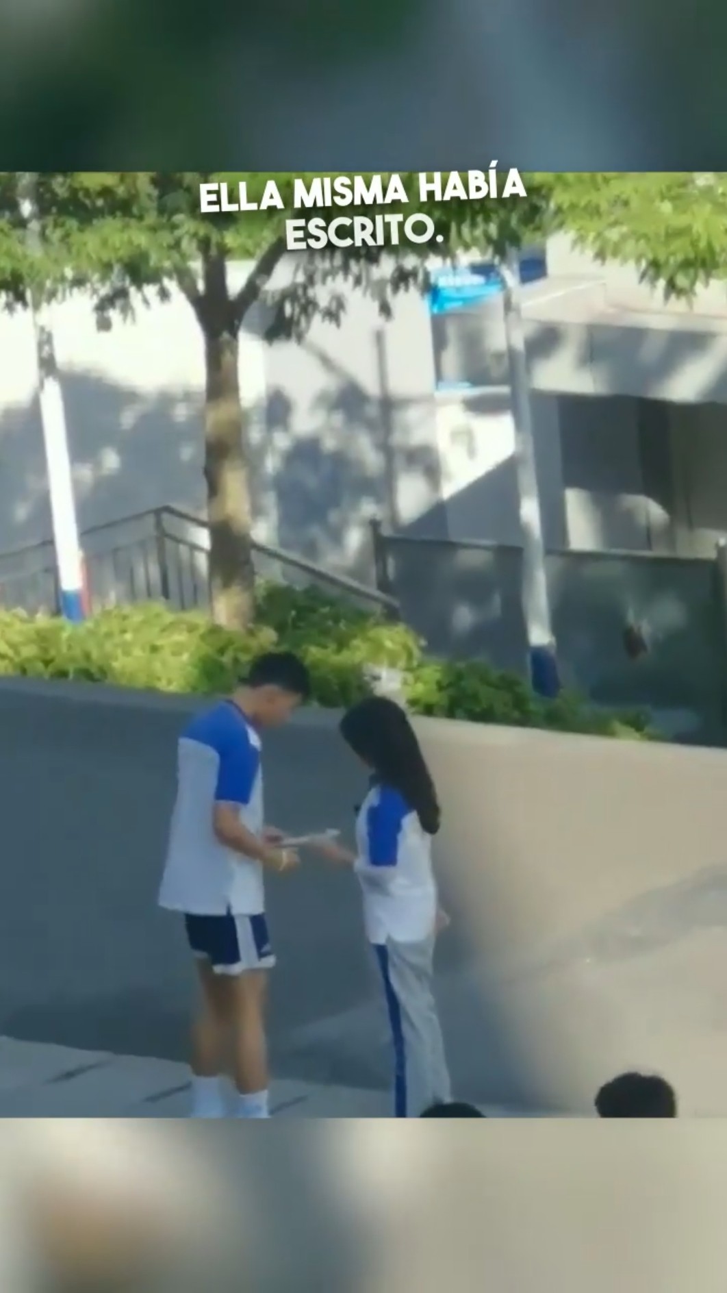 Lo que nadie esperaba en plena graduación ??
