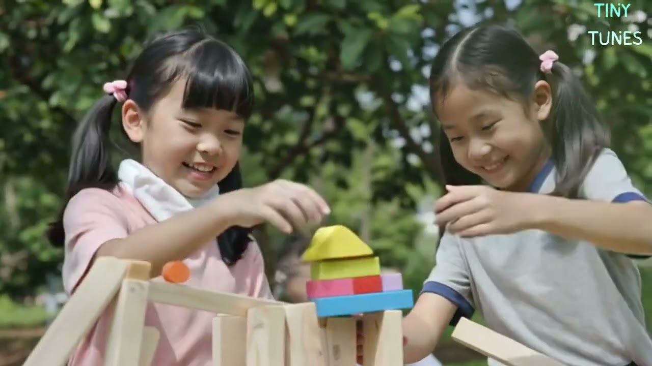 London Bridge Is Falling Down | Calm & Melodic Nursery Rhyme for Kids