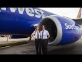 Southwest pilots become first mother-daughter duo to fly together, fulfilling lifelong dream