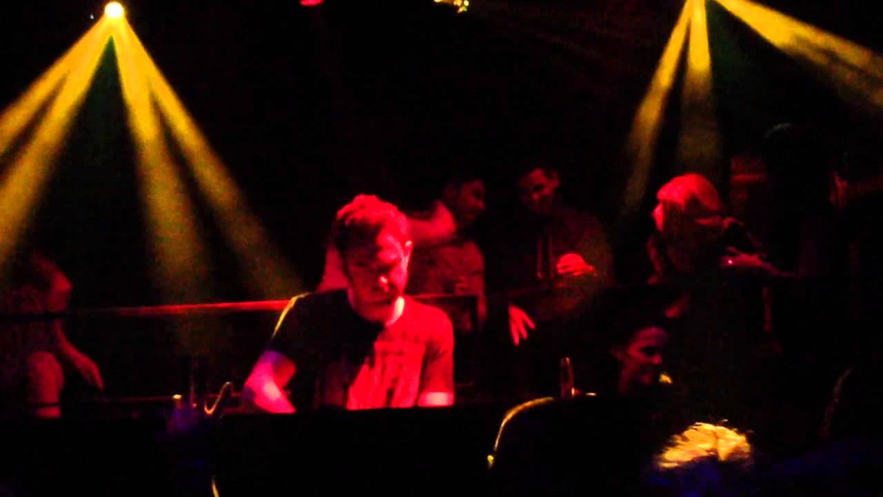 LTN - Path to Nowhere (Jerome Isma ae remix) Andy Moor @ Santos