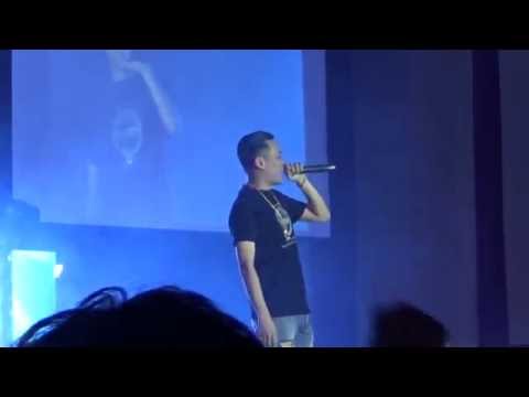2016萬能科大迎新演唱會 Barry Chen(1)