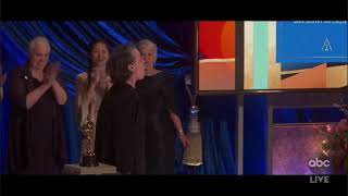 JonTron Reacts to Frances McDormand Howling Like A Wolf (Oscars 2021) Meme