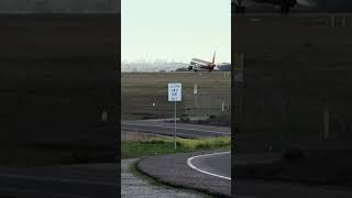 MELBOURNE AIRPORT DEPARTURE | 12-06-25 JQ518 A21N Jetstar MEL-SYD