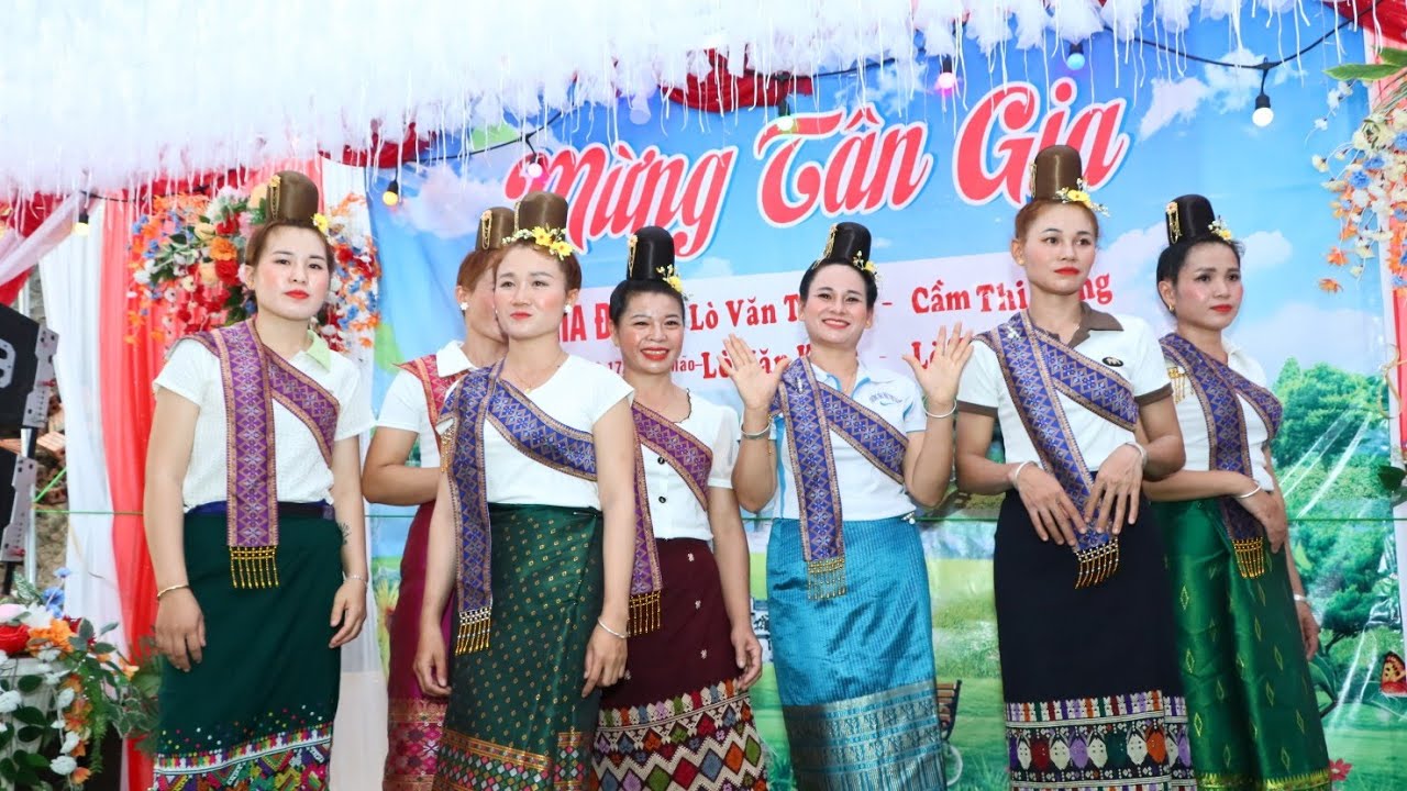 MÚA LÀO MỪNG TÂN GIA DÂN TỘC THÁI BẢN MỎ CHIỀNG CANG CÁC ÊM PẢ TRẺ XINH ĐẸP MÚA TUYỆT ĐẸP