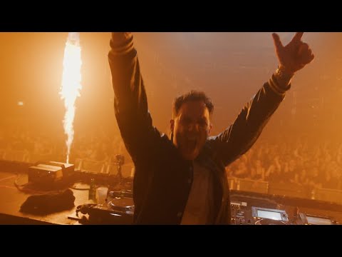 THOSE CROWD REACTIONS 😱 | Hard Driver