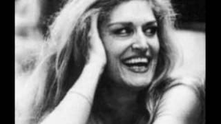 Download Lagu RARE! Dalida chante en Hollandais MP3