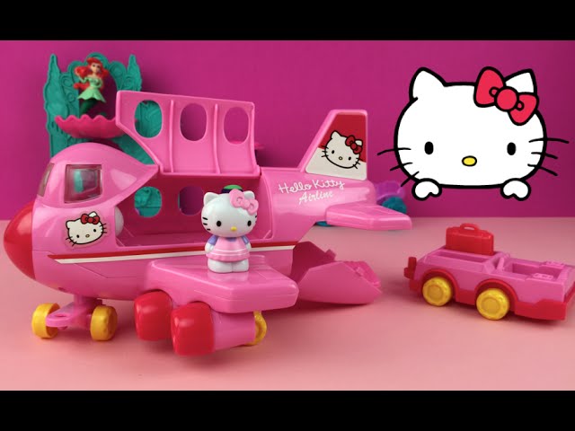 Hello Kitty jumbo jet playset by Sanrio Hello Kitty Pilot and 