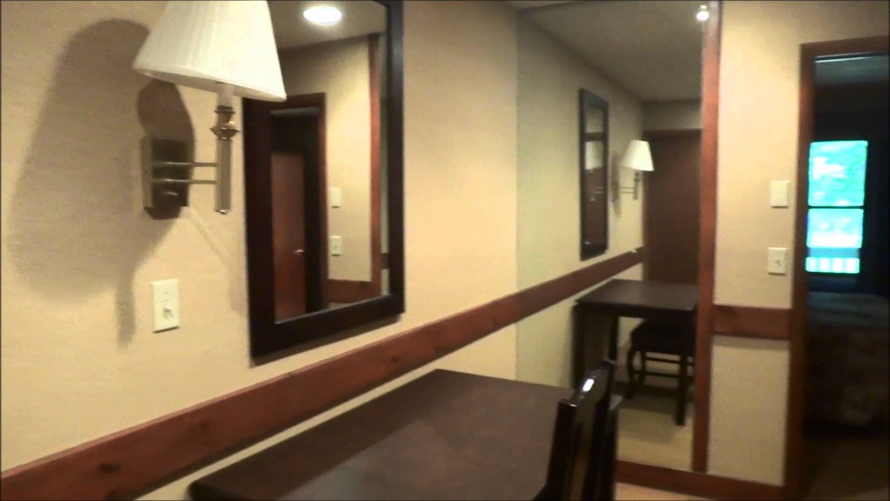 Hotel Room Tour: Split Rock Resort & Golf Club Lake Harmony, PA