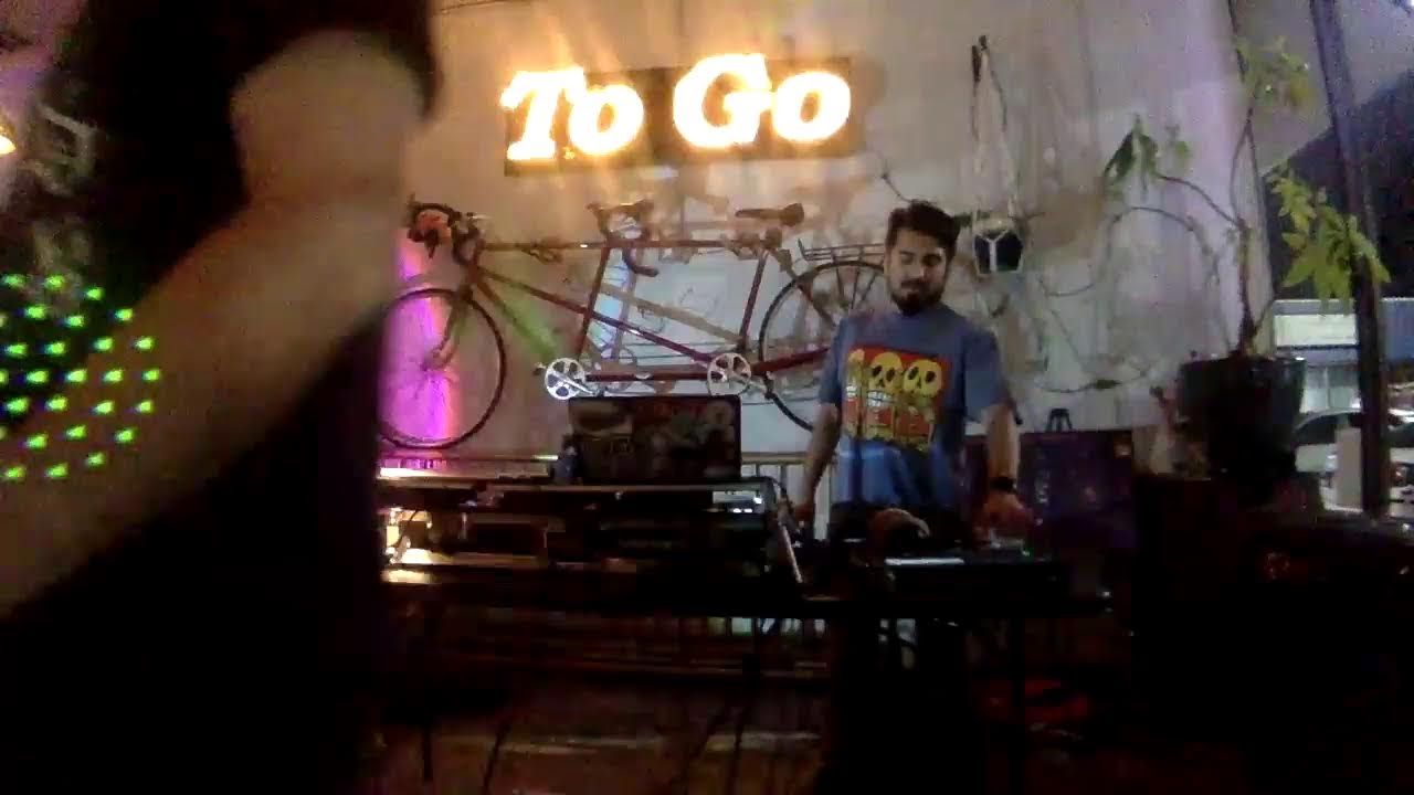 GRNDCTRL PRESENTS : HOP OFF MY DECK ( live stream series)