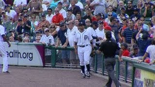 Prince Fielder Finds A Mid-Game Snack Helps Himself To A Fans Nachos