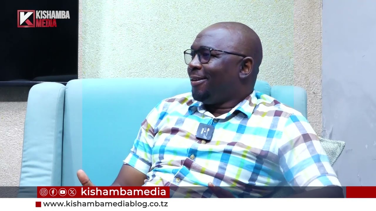 FACE 2 FACE: ALI KAMWE KAPAMBANA SANA NIWE MSEMAJI WA YANGA / HAJI MANARA MNAFKI SIO MWENZETU /