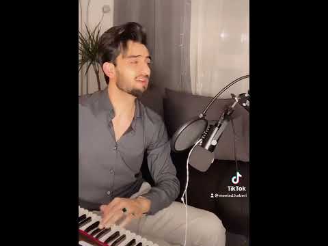 فتادم ز عشقت به دریایی غم